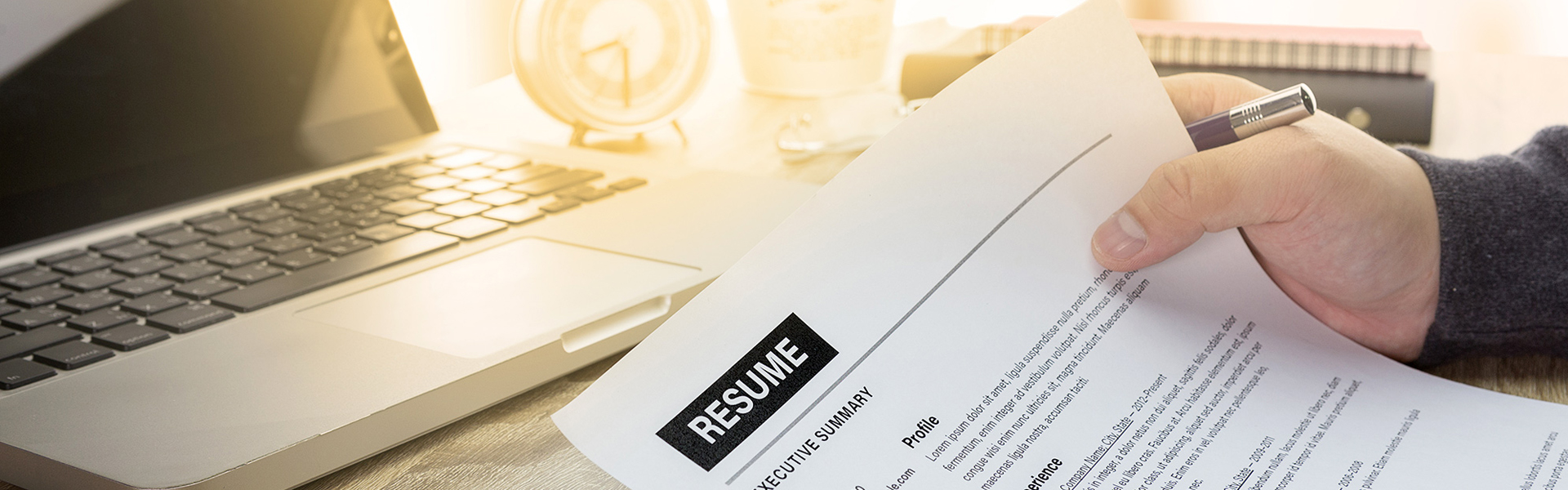 Resume Writing Tips: Craft a Winning Resume That Stands Out